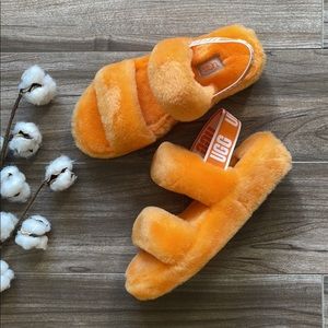 🍁 UGG 🍁 OH YEAH SANDAL SLIPPERS ORANGE